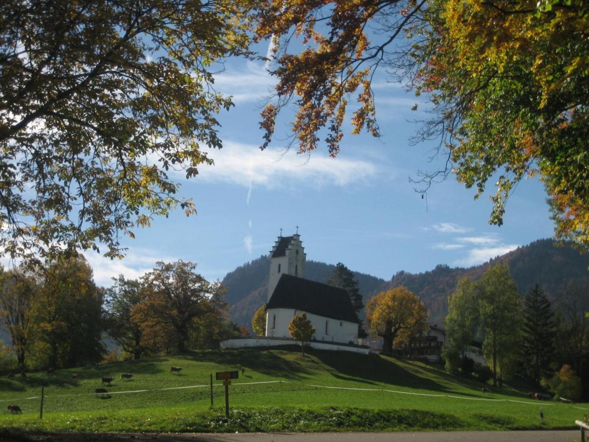 Schlossalm Ferienwohnungen Бранненбург Экстерьер фото